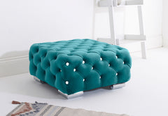 Milton Corner Fullback - 2c2 + Diamonds+ Bolster / Buttoned Cushions